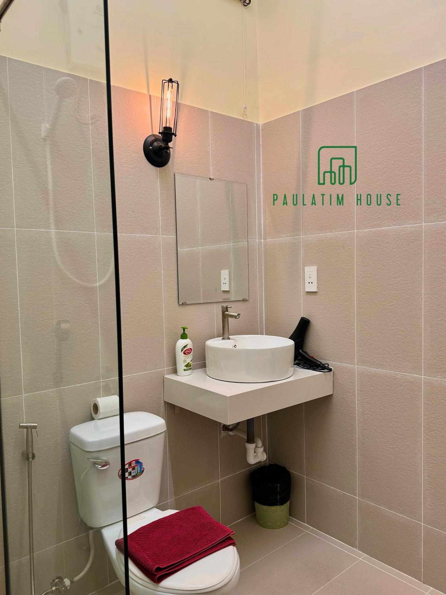 Отель Paulatim House Saigon Хошимин Экстерьер фото